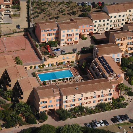Le Nereidi Hotel & Residence Con Piscina-Tennis-Fitness-Parcheggio Coperto-Sala Conferenze La Maddalena  Kültér fotó