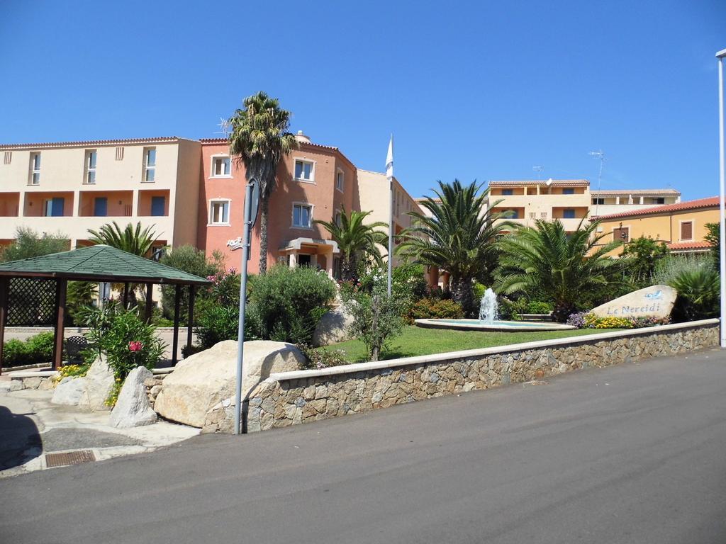 Le Nereidi Hotel & Residence Con Piscina-Tennis-Fitness-Parcheggio Coperto-Sala Conferenze La Maddalena  Kültér fotó