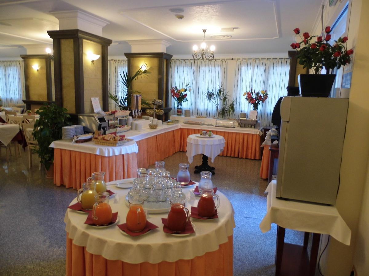 Le Nereidi Hotel & Residence Con Piscina-Tennis-Fitness-Parcheggio Coperto-Sala Conferenze La Maddalena  Kültér fotó